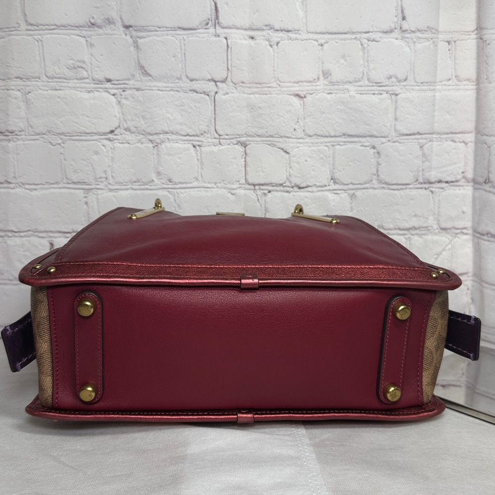 LOWST Coach Dreamer 27 “Endless Possibilities of NYC” Leather Crossbody Handbag - Picture 9 of 16